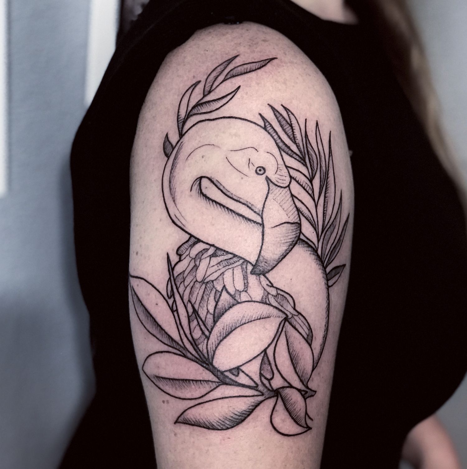 Állat tetoválás, Fekete fehér tetoválás, Felkar tetoválás, Virág tetoválás